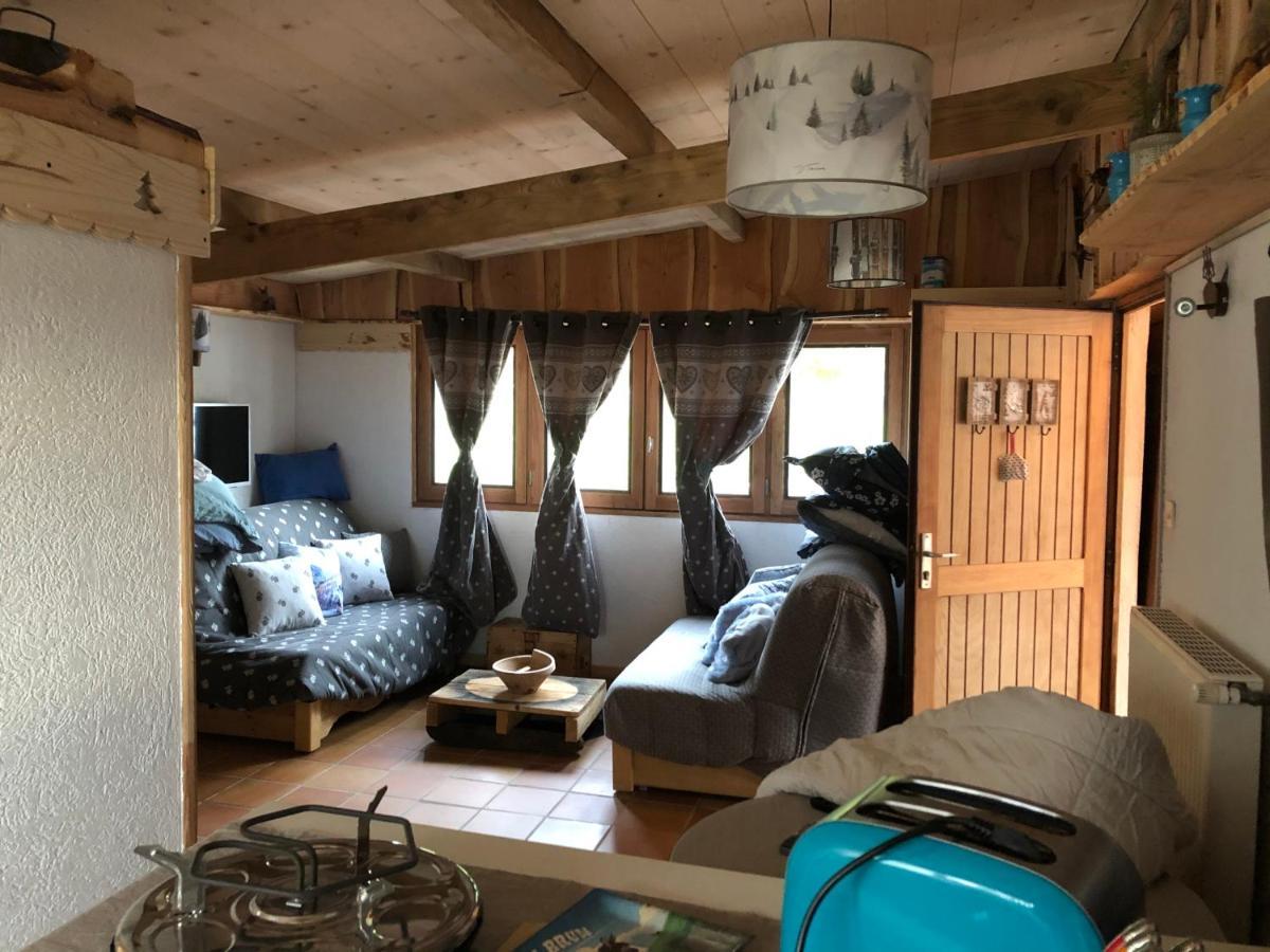 LE CHALET de la goutte Saint-Appolinaire  Extérieur photo