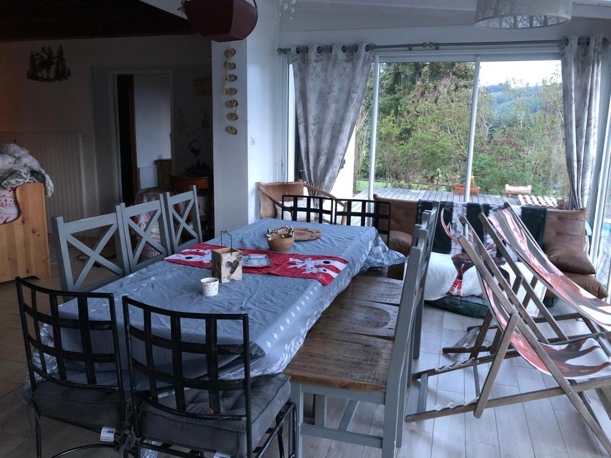 LE CHALET de la goutte Saint-Appolinaire  Extérieur photo