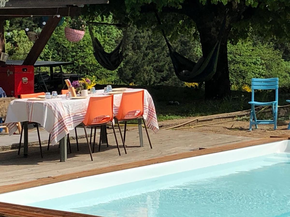 LE CHALET de la goutte Saint-Appolinaire  Extérieur photo